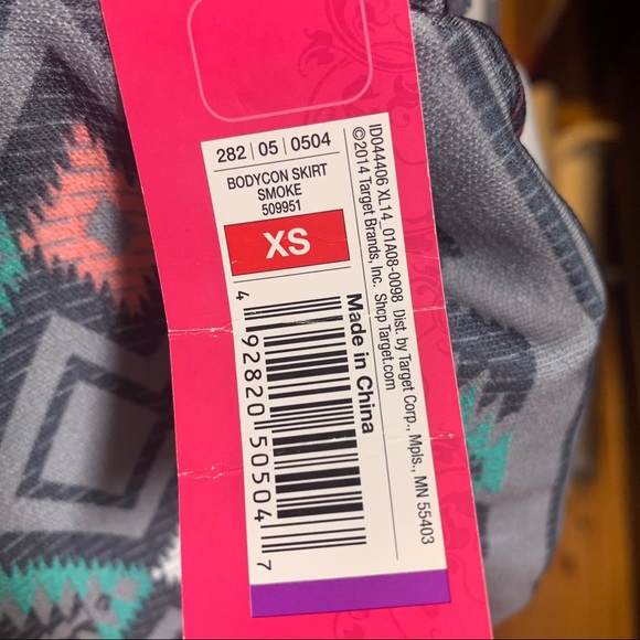 NWT Xhilaration Aztec Print Bodycon Mini Skirt -XS - Picture 10 of 10